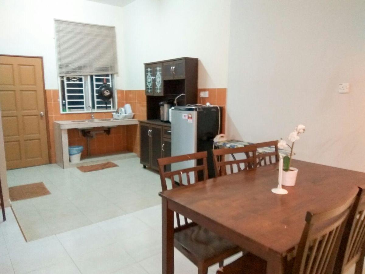 Promenade Homestay Dungun Exterior photo