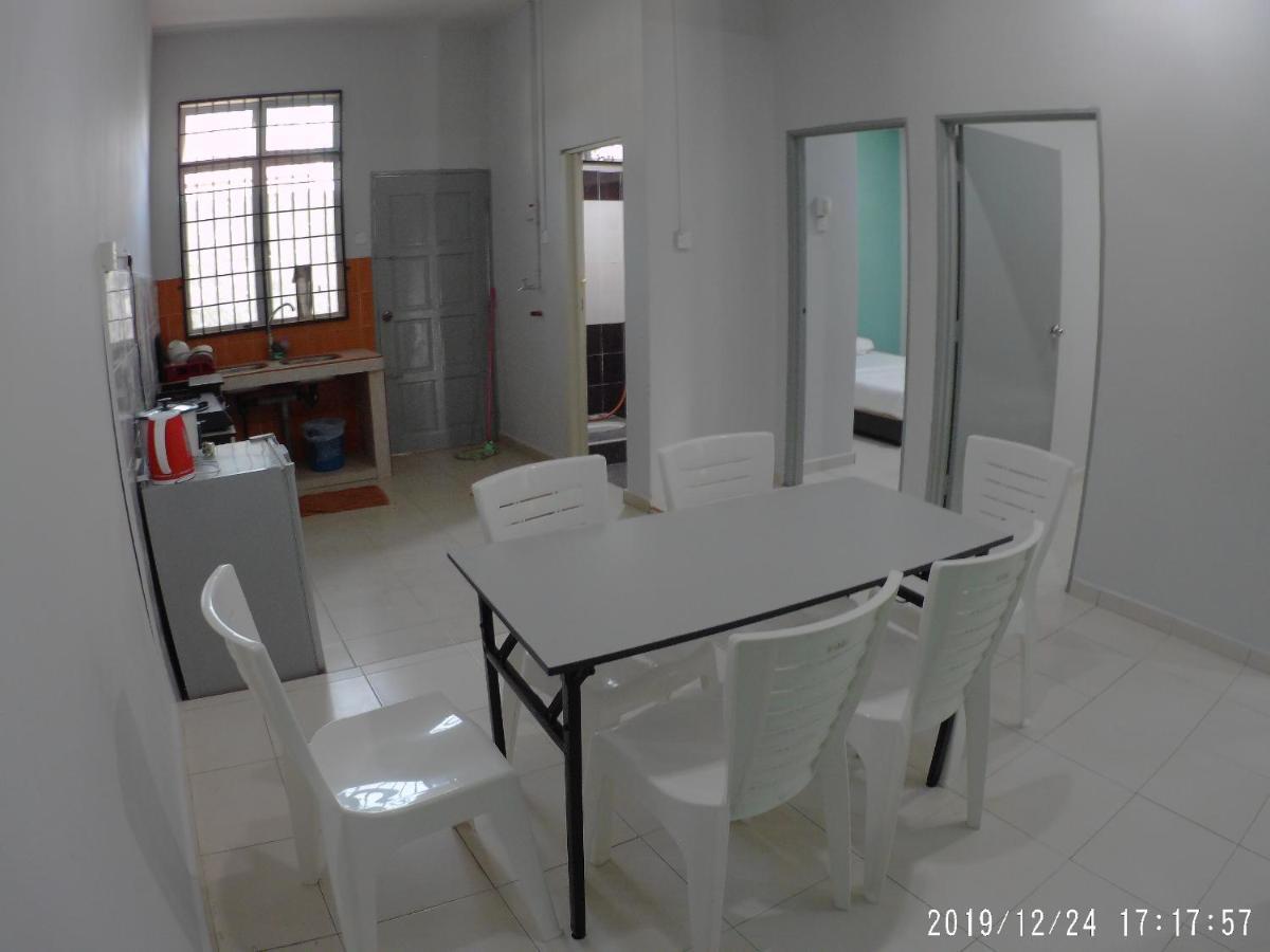 Promenade Homestay Dungun Exterior photo